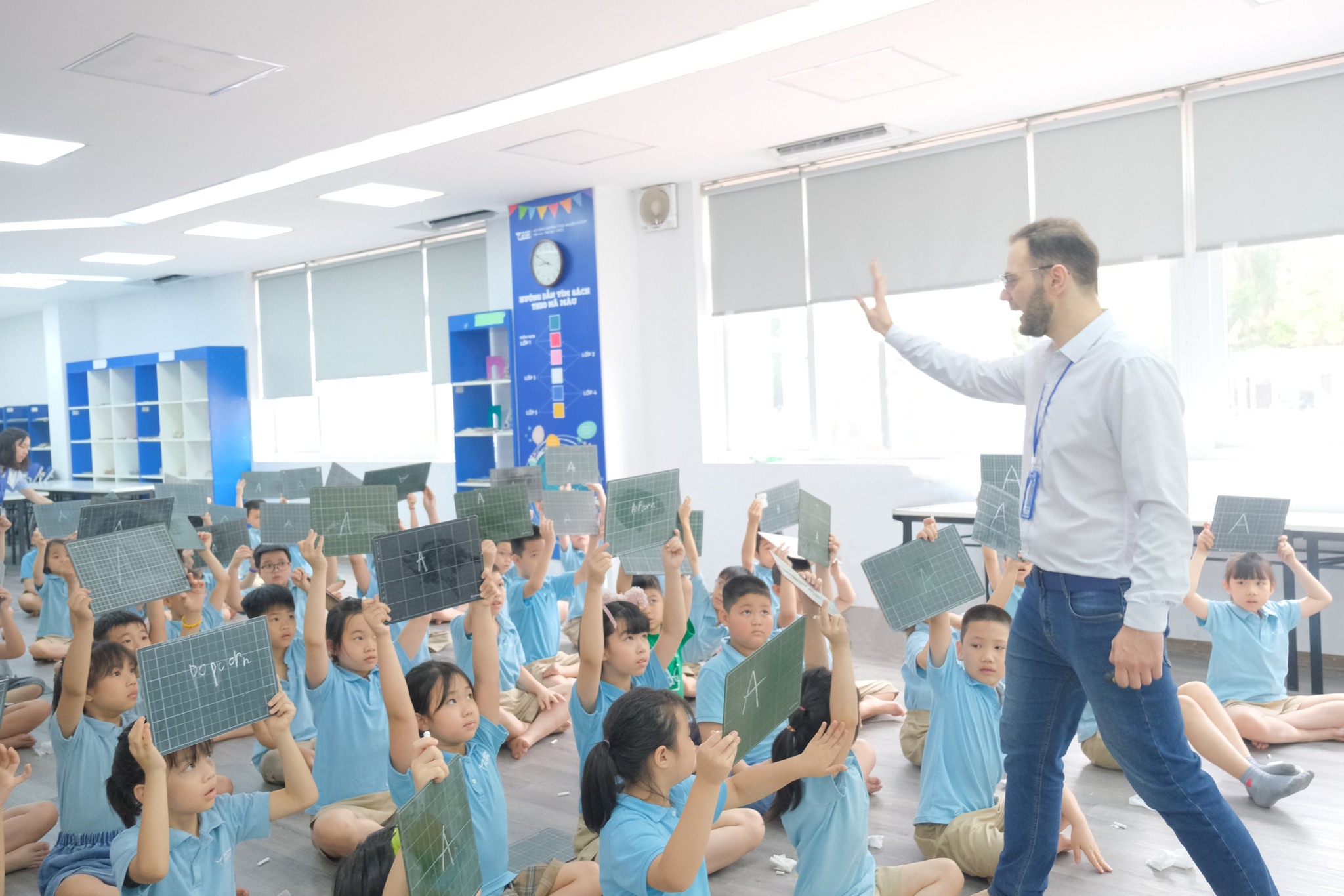 VICSERS TỰ TIN THỂ HIỆN TƯ DUY NGÔN NGỮ VÀ LOGIC TRONG NGÀY HỘI TIẾNG ANH 88 345647245 1196137814366758 6171580481327489844 n 1 1