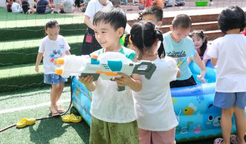 VUI NHỘN CÙNG NGÀY HỘI NƯỚC “SIÊU KHỦNG” TẠI CLB HÀNH TRANG VÀ TRẠI HÈ 50 DSCF0065 1 480x281 1