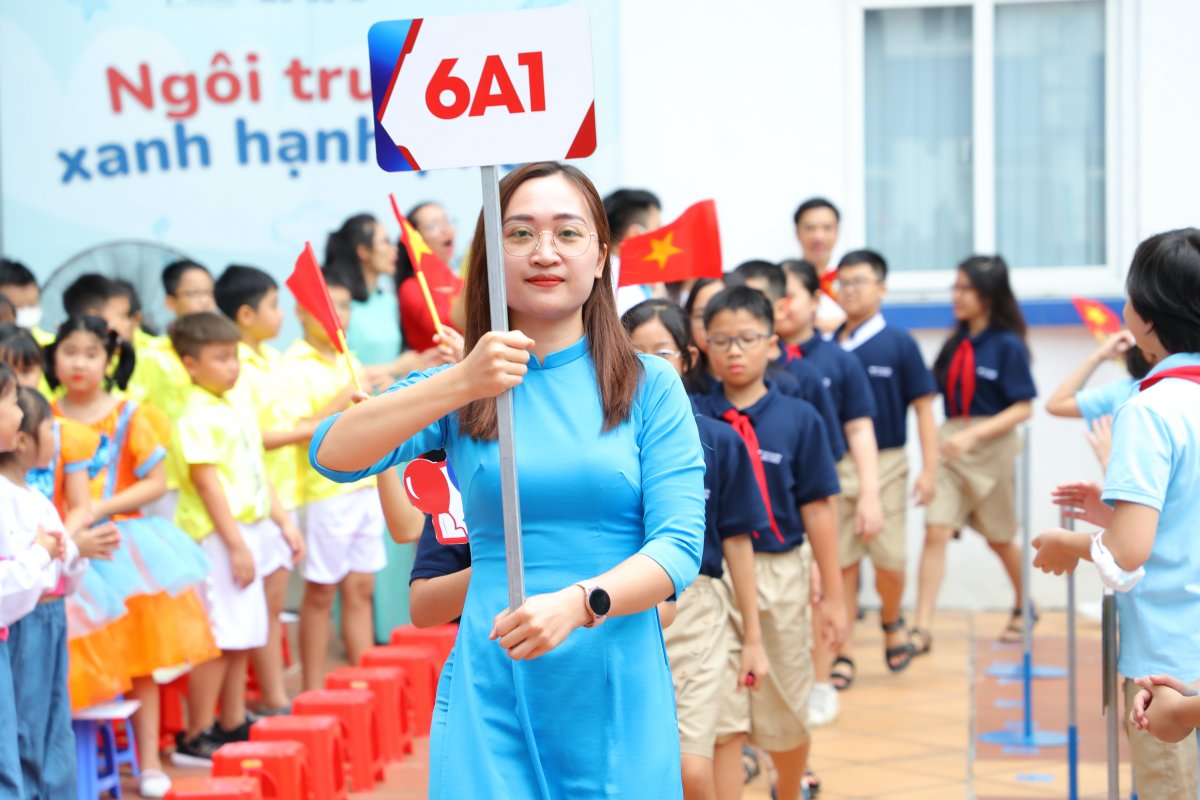 khai giang victory 4 1