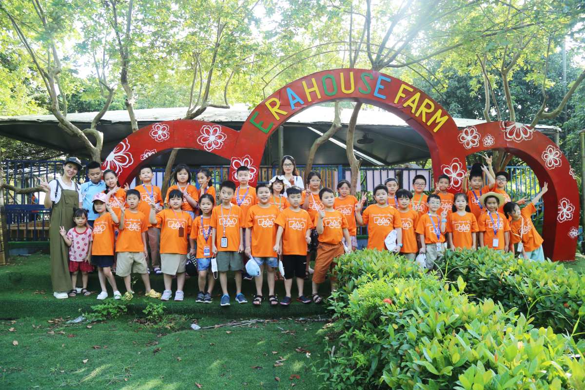 VICSERS HÁO HỨC TRẢI NGHIỆM TẠI TRANG TRẠI GIÁO DỤC ERAHOUSE LONG BIÊN 58 website victory era 1