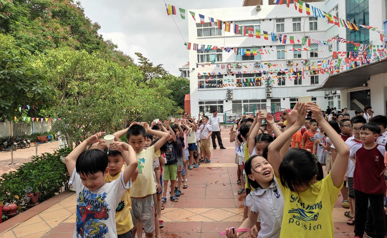 z1983595354480 f11ca49967de3ea6f754d601f77ae883