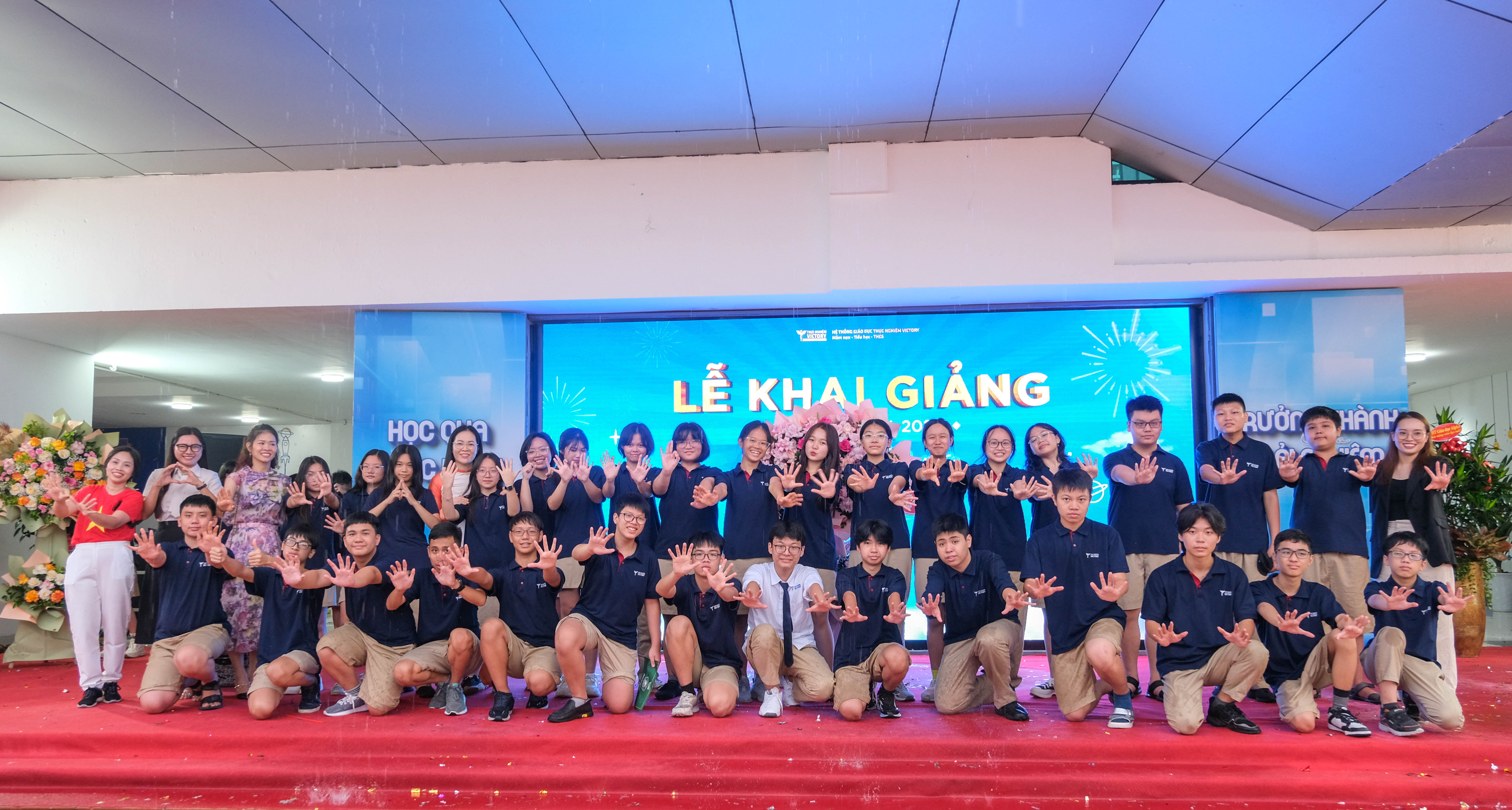 CÔ GIÁO LƯƠNG NGHIÊM CHỈNH: “NIỀM VUI CỦA TÔI LÀ TẠO RA ĐƯỢC NHIỀU GIÁ TRỊ CHO HỌC TRÒ” 4 DSCF3812