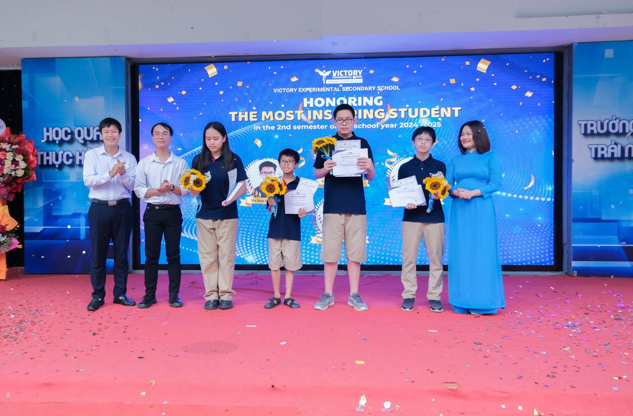 LỄ TỔNG KẾT NĂM HỌC 2024–2025: HÀNH TRÌNH KHẲNG ĐỊNH, KẾT NỐI VÀ TỎA SÁNG 12 499873653 1117356933751548 7016311274629140126 n min