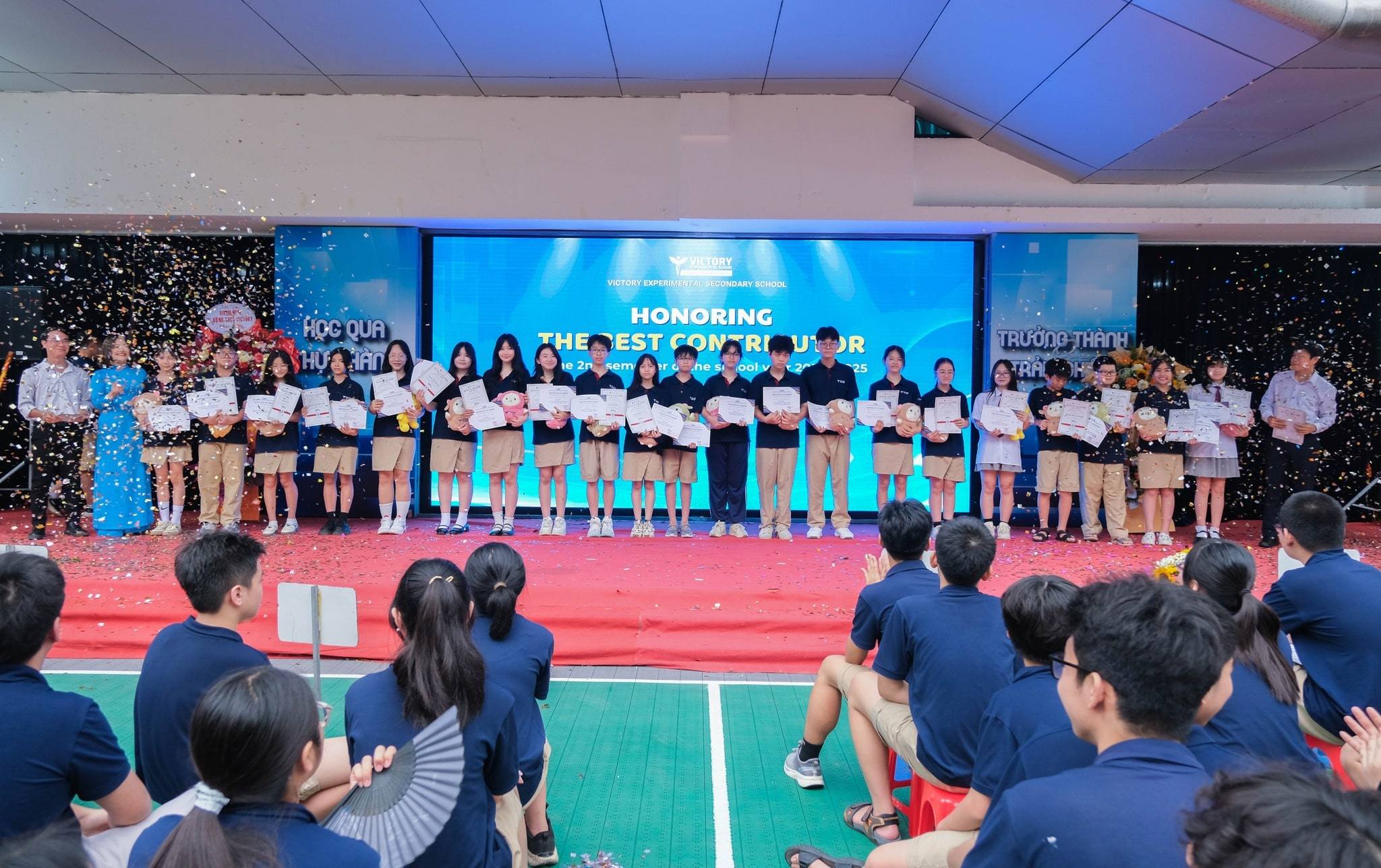 LỄ TỔNG KẾT NĂM HỌC 2024–2025: HÀNH TRÌNH KHẲNG ĐỊNH, KẾT NỐI VÀ TỎA SÁNG 16 499875765 1117356943751547 919628780132604545 n min
