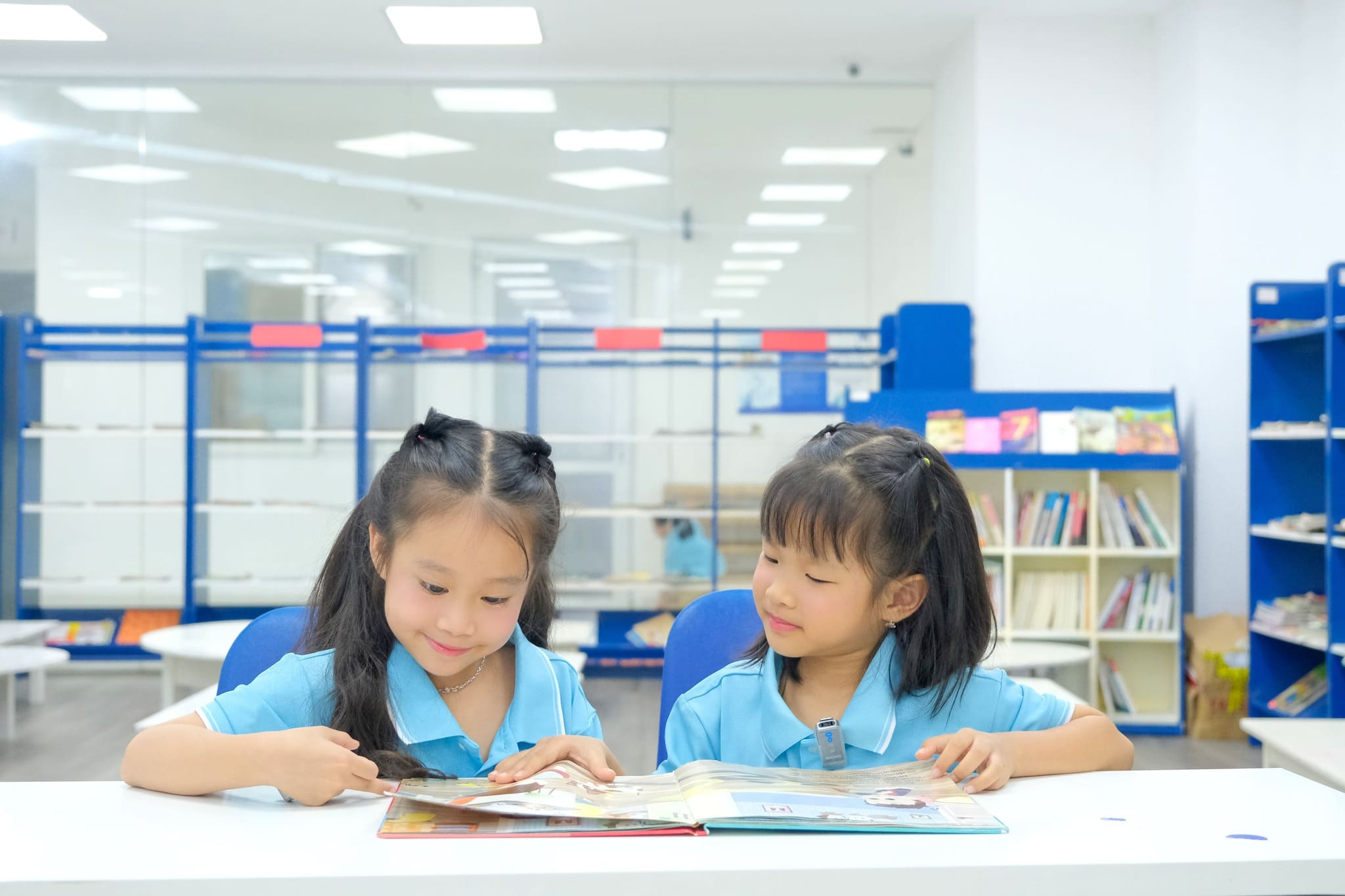 586415906 1189507416463999 6903793280109171663 n