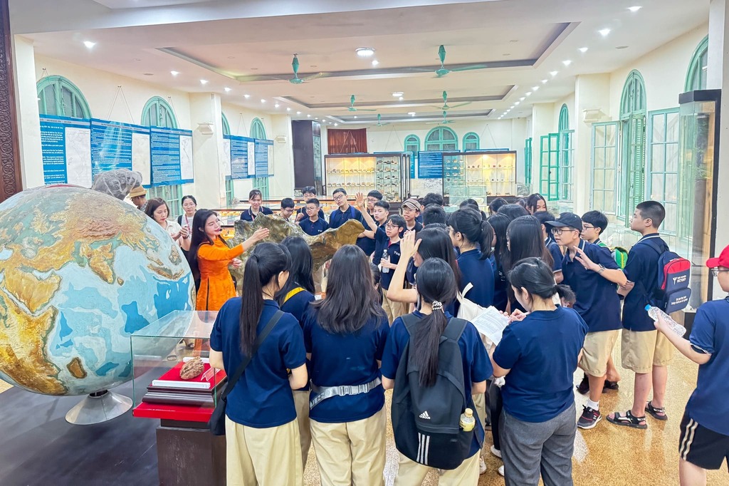 678555381 122191283696590852 5100315740003908594 n